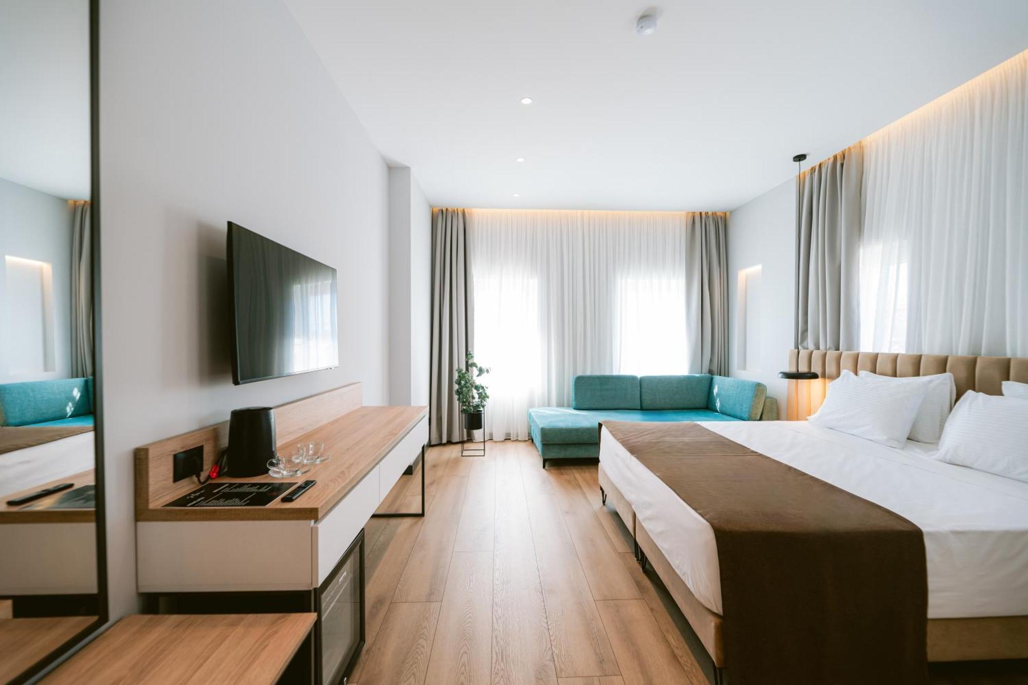 Tribute Hotel Shkodër 外观 照片